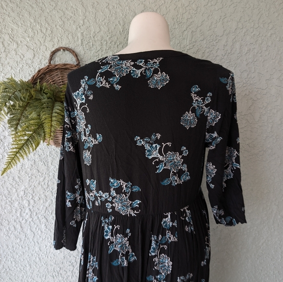 Torrid high low  floral midi dress long sleeve size 2‎ black and blue - Picture 5 of 10